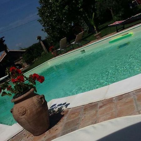 Casa La Quiete Villa Torgiano Bagian luar foto