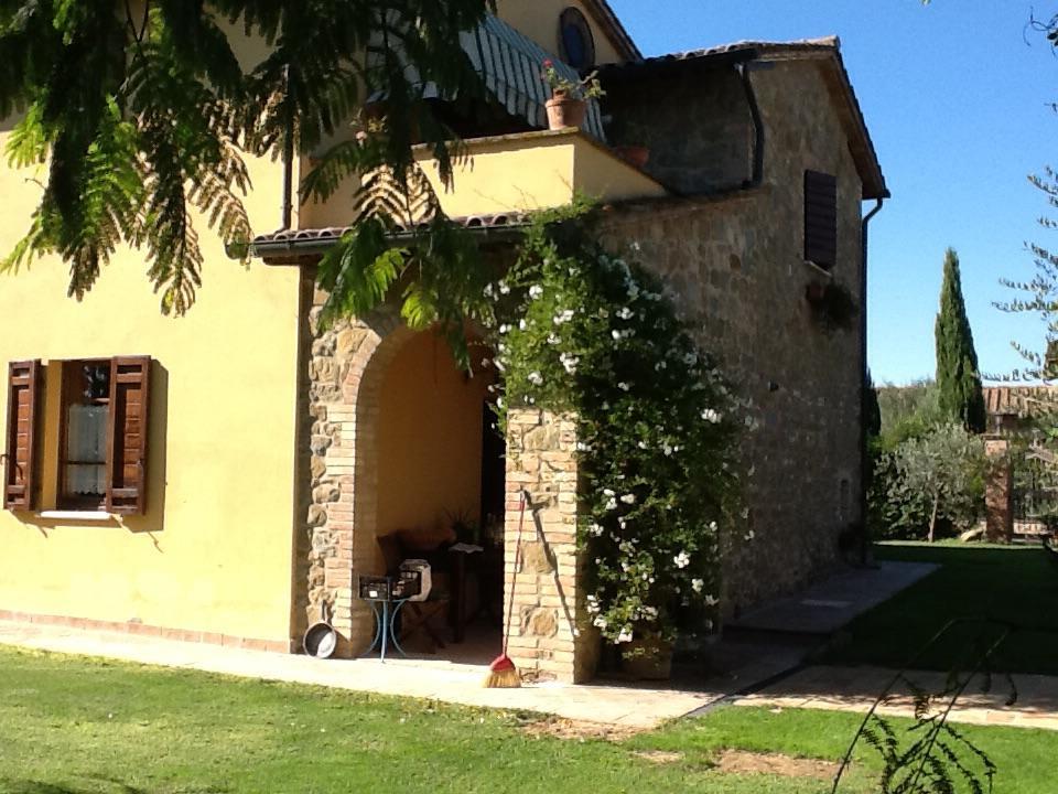 Casa La Quiete Villa Torgiano Bagian luar foto
